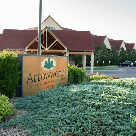 Arrowwood Resort At Cedar Shore Oacoma Exterior photo